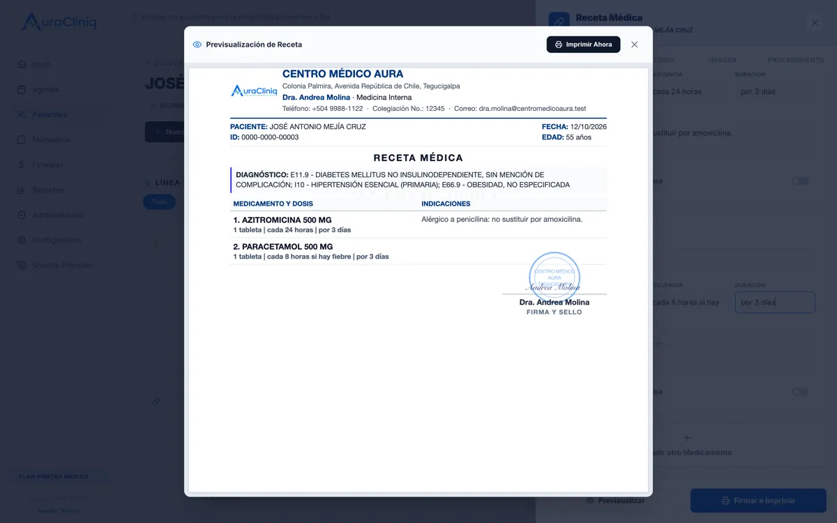 Receta médica de AuraCliniq con el logo de la clínica, los datos del médico y el diagnóstico impreso